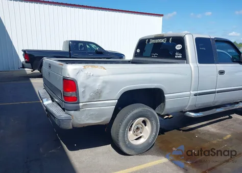 2000 Dodge Ram 1500 St from USA, damaged, VIN 3B7HF13Y6YG112656